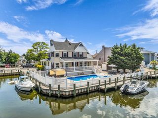 22 Seville Drive, Brick, NJ 08723