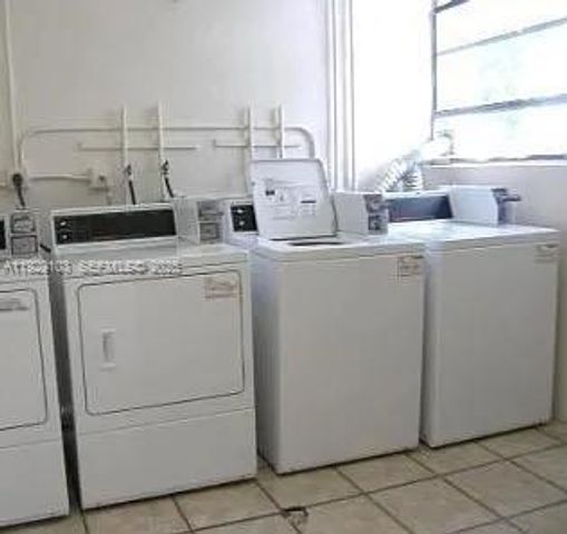 2501 Riverside Dr 207-A, Coral Springs, FL 33065