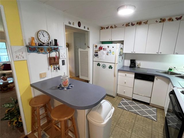 206 ROMA ROAD, Venice, FL 34285