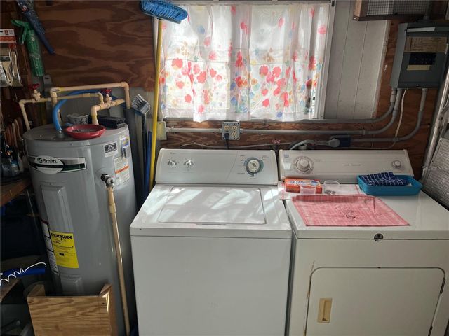 206 ROMA ROAD, Venice, FL 34285