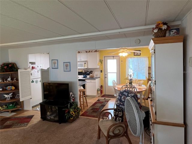 206 ROMA ROAD, Venice, FL 34285