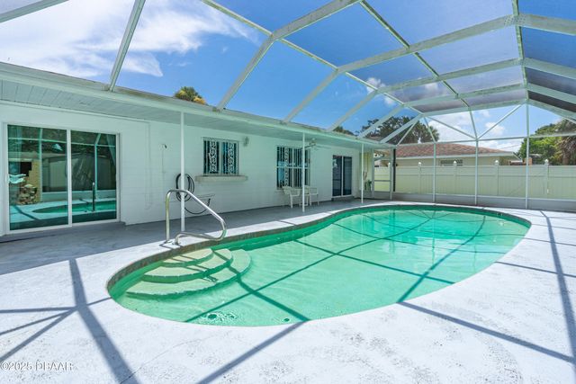 1308 Golfview Drive, Daytona Beach, FL 32114