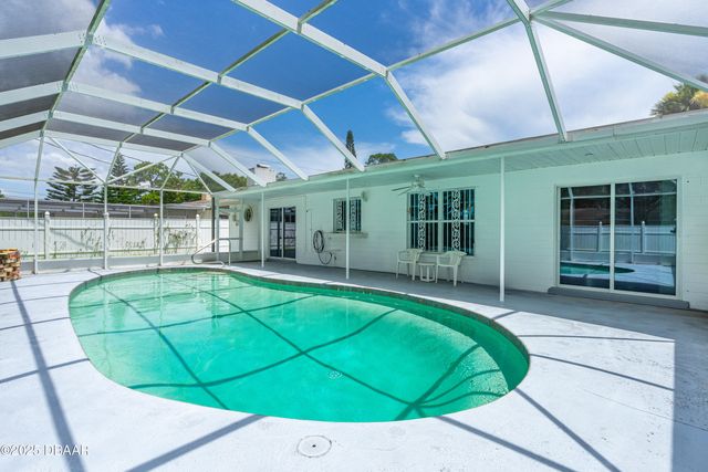 1308 Golfview Drive, Daytona Beach, FL 32114