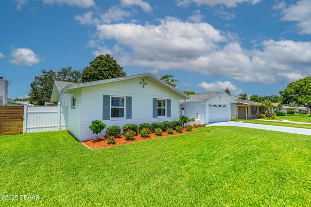 1308 Golfview Drive, Daytona Beach, FL 32114