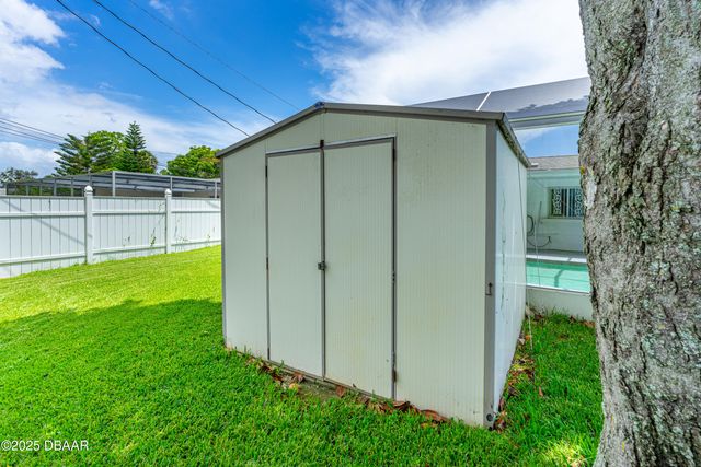 1308 Golfview Drive, Daytona Beach, FL 32114