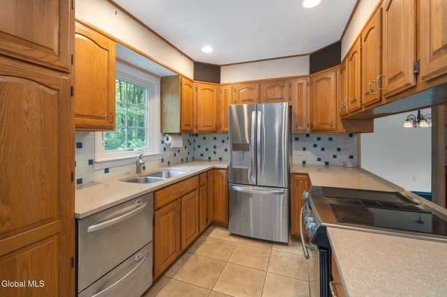 84 Seacord Drive, Davenport, NY 13750