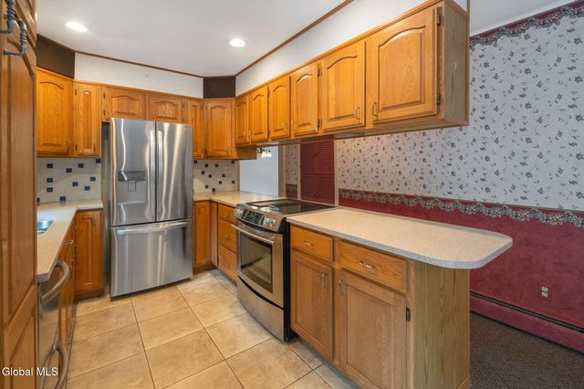 84 Seacord Drive, Davenport, NY 13750