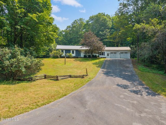 84 Seacord Drive, Davenport, NY 13750