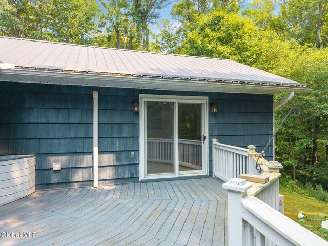 84 Seacord Drive, Davenport, NY 13750