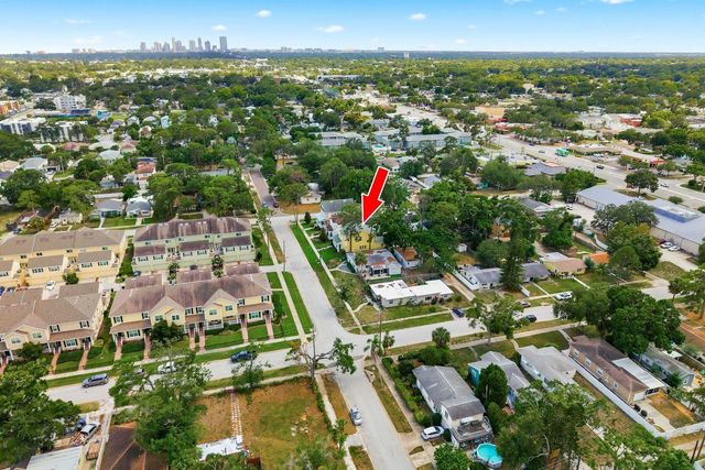4920 3RD STREET N, St Petersburg, FL 33703