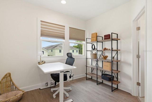 4920 3RD STREET N, St Petersburg, FL 33703