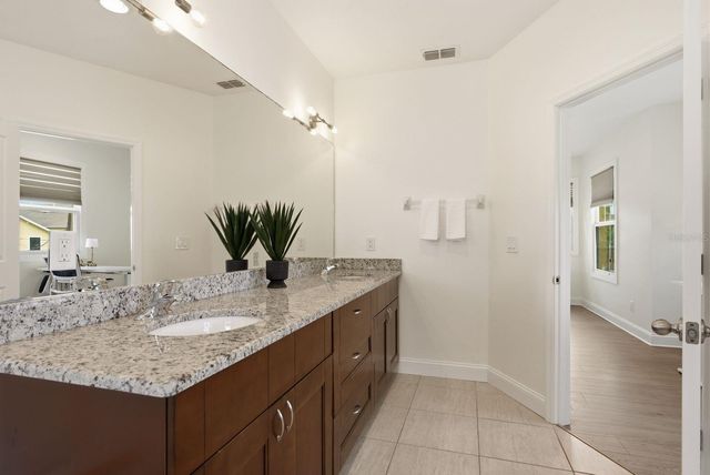 4920 3RD STREET N, St Petersburg, FL 33703