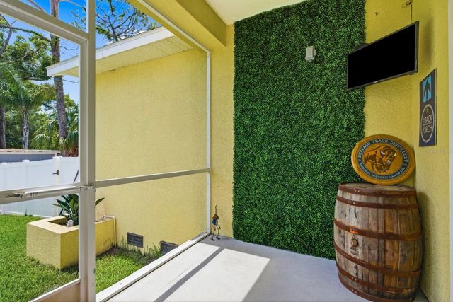 4920 3RD STREET N, St Petersburg, FL 33703