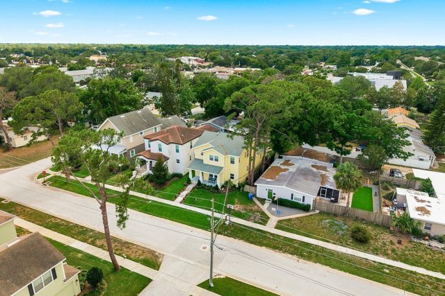 4920 3RD STREET N, St Petersburg, FL 33703