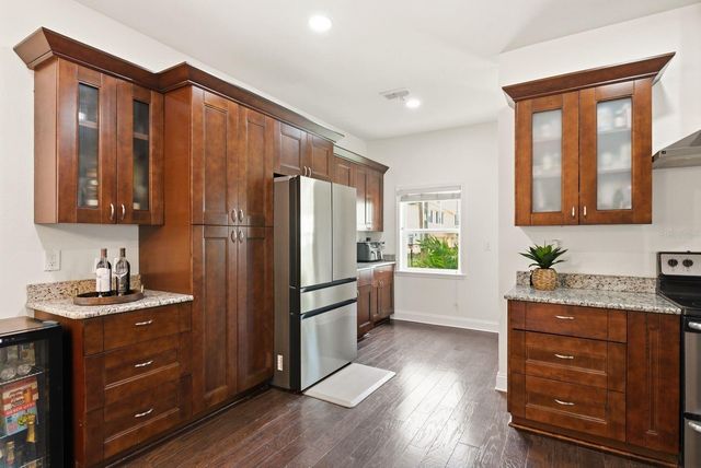 4920 3RD STREET N, St Petersburg, FL 33703
