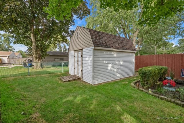 1617 Charles Drive, Glendale Heights, IL 60139