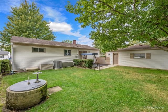 1617 Charles Drive, Glendale Heights, IL 60139