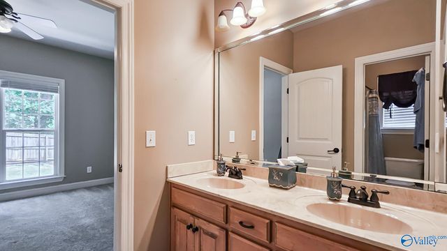 105 Karissa Pointe, Huntsville, AL 35811