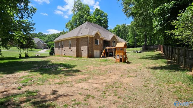 105 Karissa Pointe, Huntsville, AL 35811