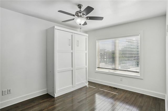 21 Skyline Way NE, Atlanta, GA 30307