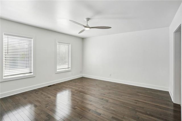 21 Skyline Way NE, Atlanta, GA 30307