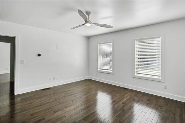 21 Skyline Way NE, Atlanta, GA 30307