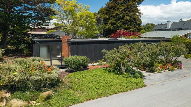 519 Cliff Drive, Aptos, CA 95003