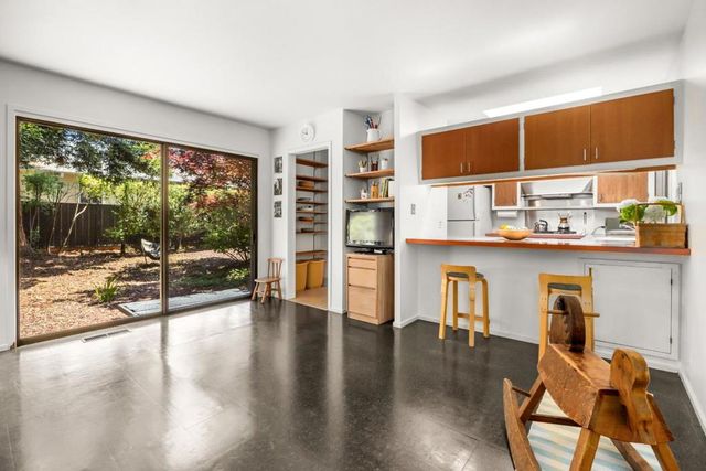 519 Cliff Drive, Aptos, CA 95003