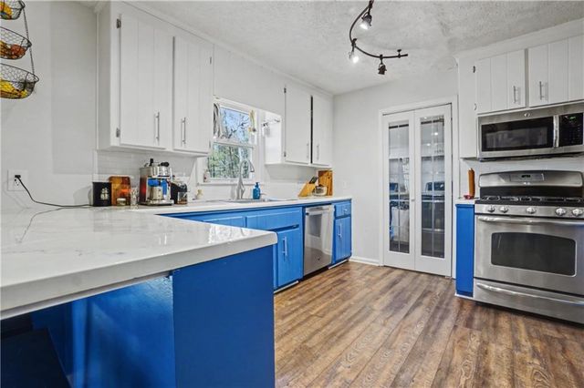 408 Candy Lane, Canton, GA 30115