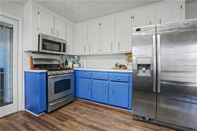 408 Candy Lane, Canton, GA 30115