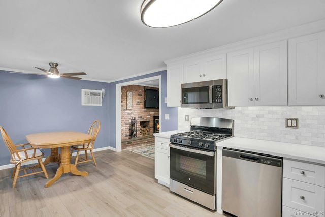 39 Pawnee Drive, Commack, NY 11725
