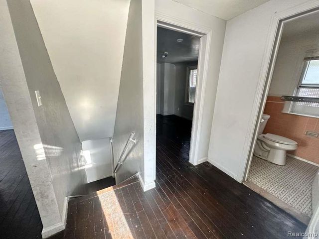 20602 Regent Drive, Detroit, MI 48205