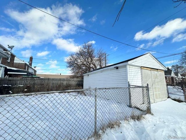 20602 Regent Drive, Detroit, MI 48205