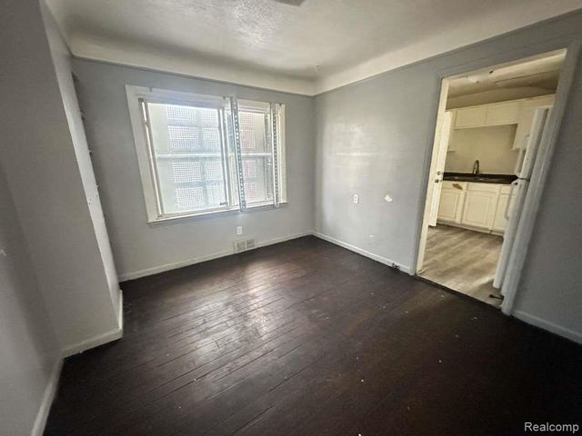 20602 Regent Drive, Detroit, MI 48205