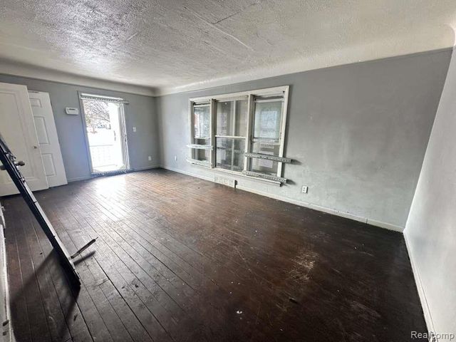 20602 Regent Drive, Detroit, MI 48205