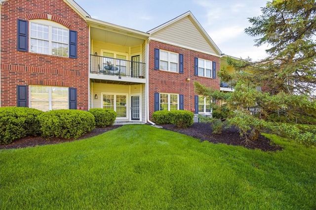 11617 Tomahawk Creek Parkway F, Leawood, KS 66211