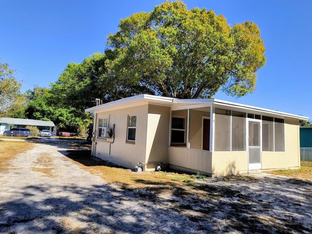 1215 Soltman Avenue, Fort Pierce, FL 34950