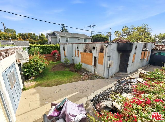 812 N Crescent Heights Boulevard, Los Angeles, CA 90046