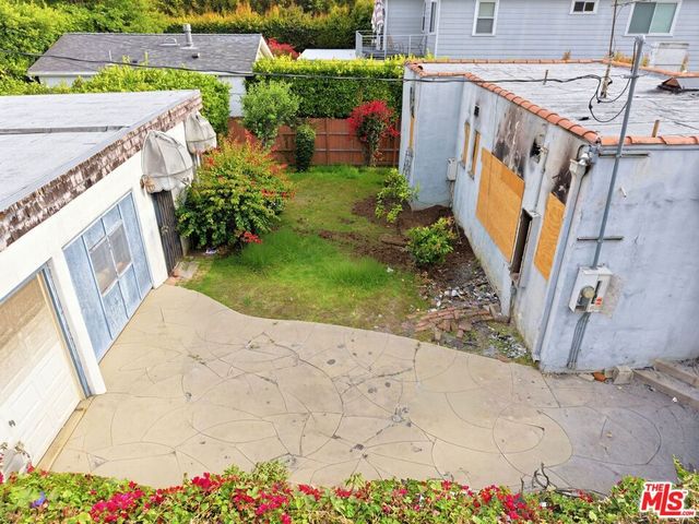 812 N Crescent Heights Boulevard, Los Angeles, CA 90046