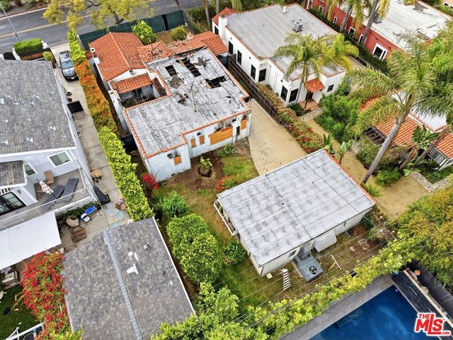 812 N Crescent Heights Boulevard, Los Angeles, CA 90046