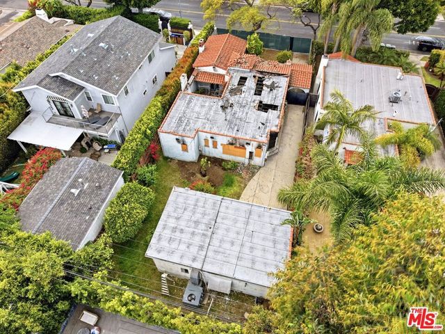 812 N Crescent Heights Boulevard, Los Angeles, CA 90046