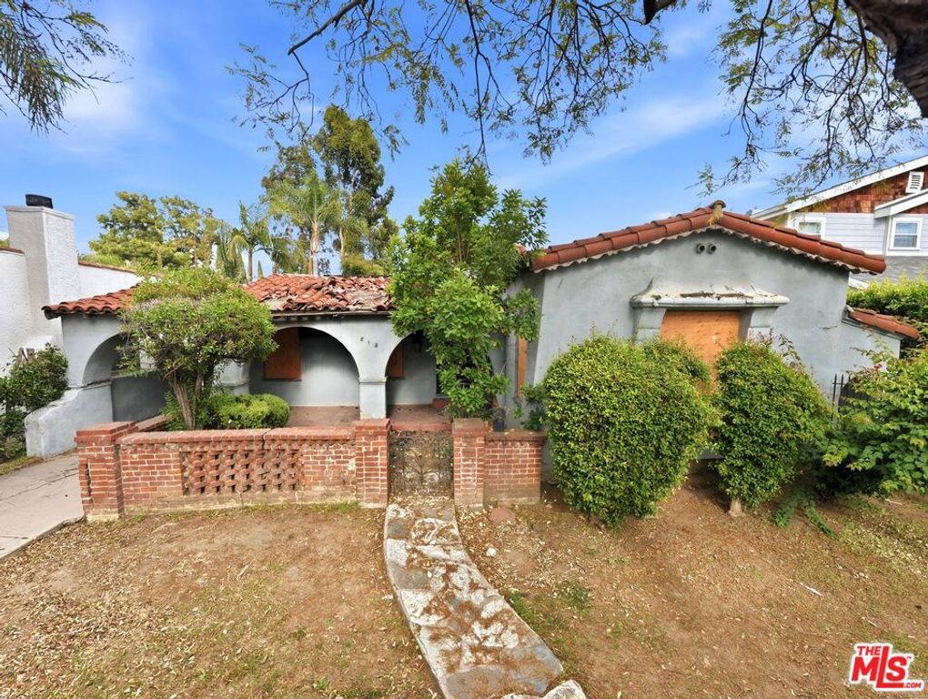 812 N Crescent Heights Boulevard, Los Angeles, CA 90046
