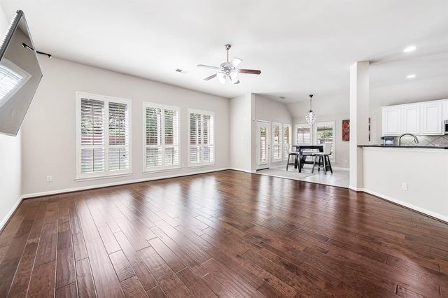 2603 Brightlake Way Lane, Pearland, TX 77584