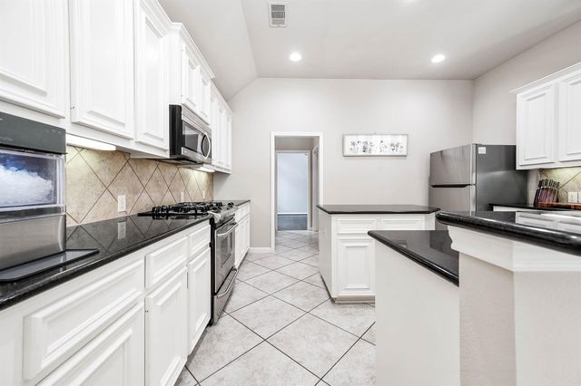 2603 Brightlake Way Lane, Pearland, TX 77584