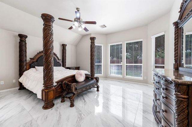 2603 Brightlake Way Lane, Pearland, TX 77584
