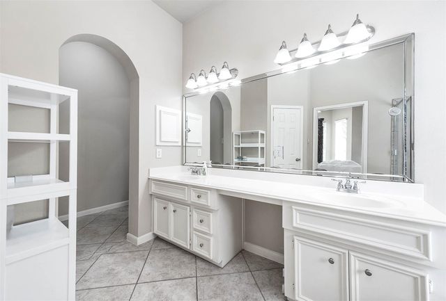 2603 Brightlake Way Lane, Pearland, TX 77584
