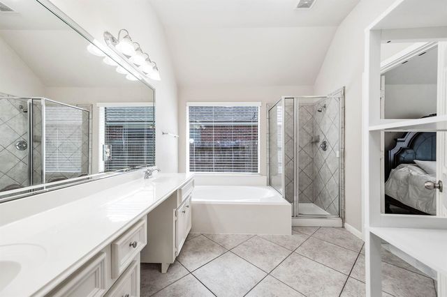 2603 Brightlake Way Lane, Pearland, TX 77584