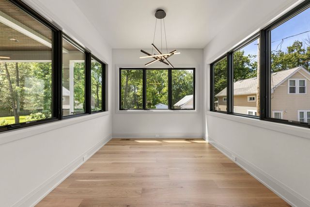 3614 Fairview Avenue, Downers Grove, IL 60515