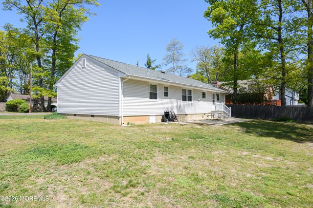 47 Paul Avenue, Eatontown, NJ 07724