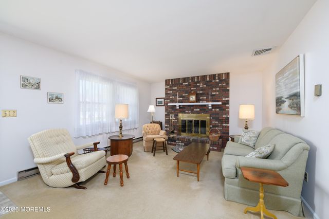 47 Paul Avenue, Eatontown, NJ 07724